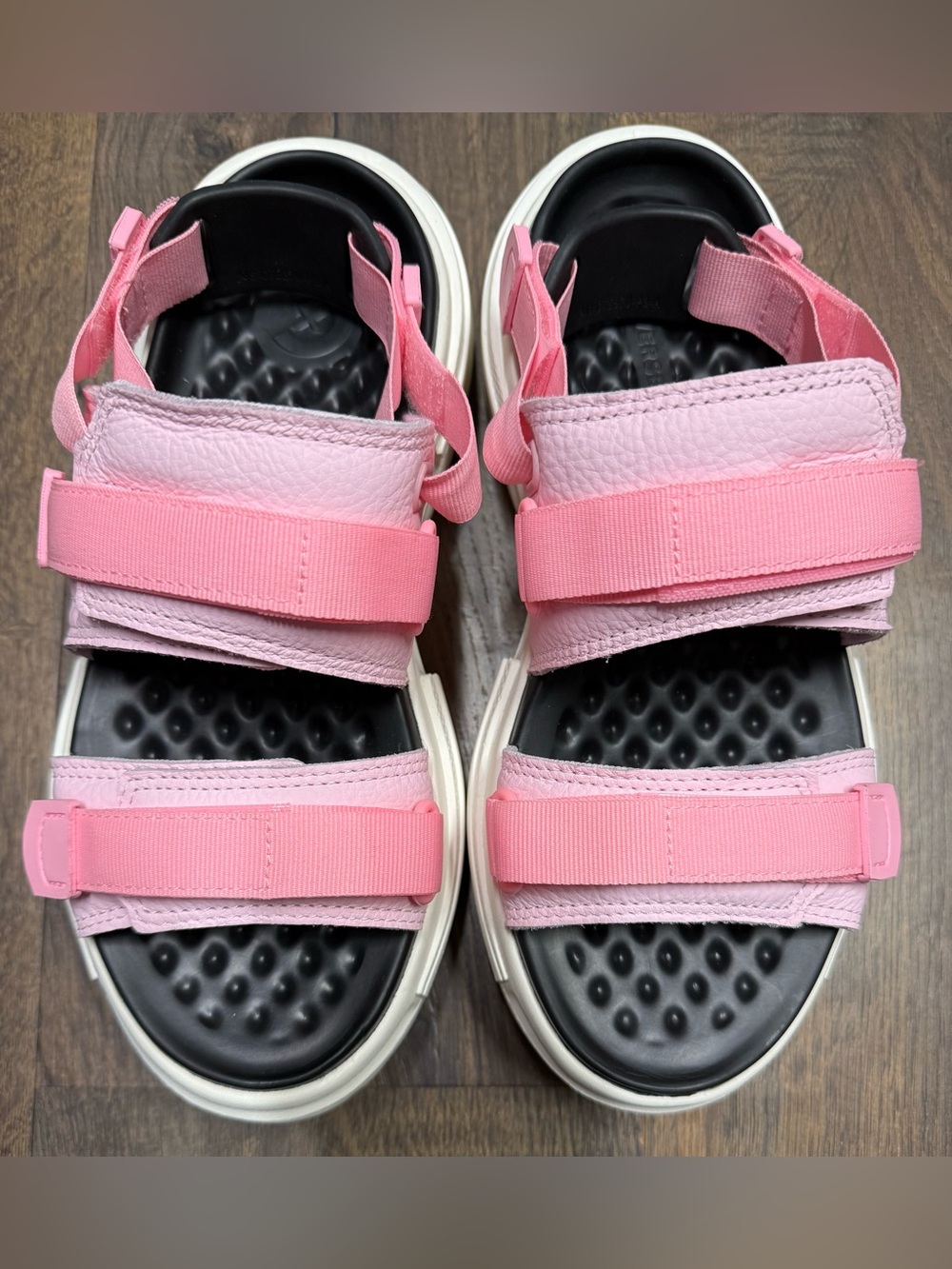 Converse Run Star Utility CX Sandals Womens 8 NEW without box